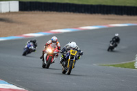 enduro-digital-images;event-digital-images;eventdigitalimages;mallory-park;mallory-park-photographs;mallory-park-trackday;mallory-park-trackday-photographs;no-limits-trackdays;peter-wileman-photography;racing-digital-images;trackday-digital-images;trackday-photos